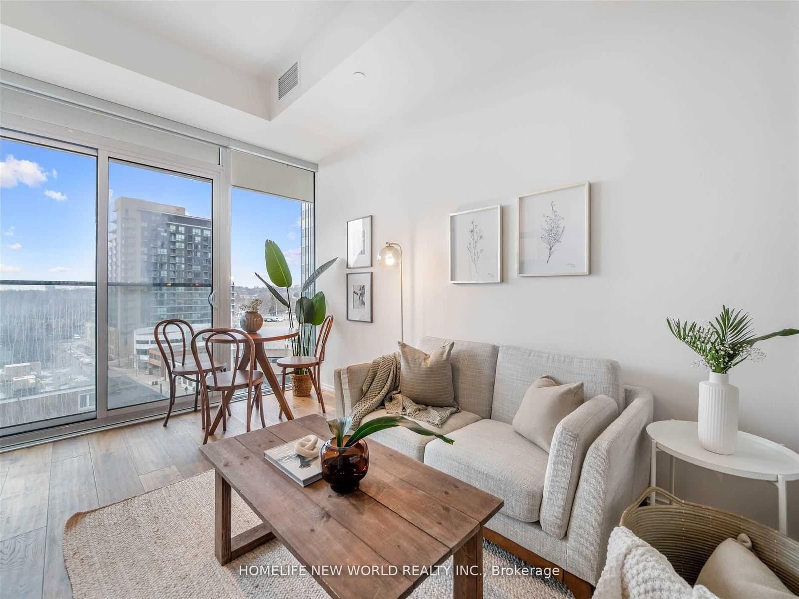 8 Hillsdale Avenue, Unit 920 thumbnail 7