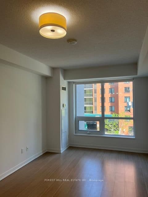320 Tweedsmuir Avenue, Unit 209 thumbnail 15