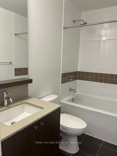 320 Tweedsmuir Avenue, Unit 209 thumbnail 18