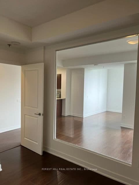 320 Tweedsmuir Avenue, Unit 301 thumbnail 21