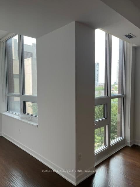 320 Tweedsmuir Avenue, Unit 301 thumbnail 25