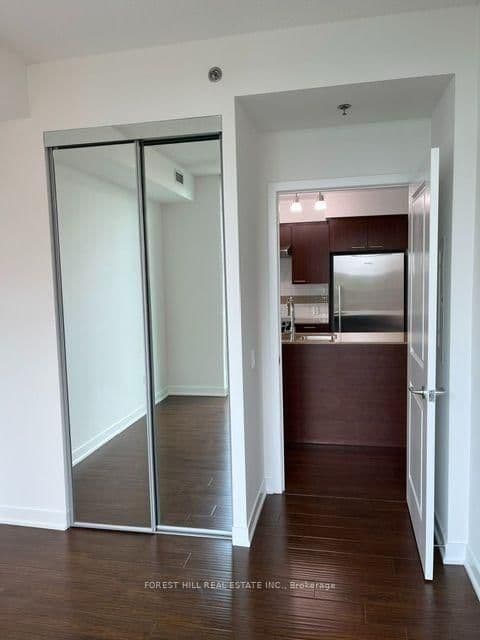 320 Tweedsmuir Avenue, Unit 1104 thumbnail 24