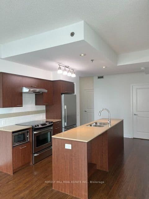 320 Tweedsmuir Avenue, Unit 1104 thumbnail 8
