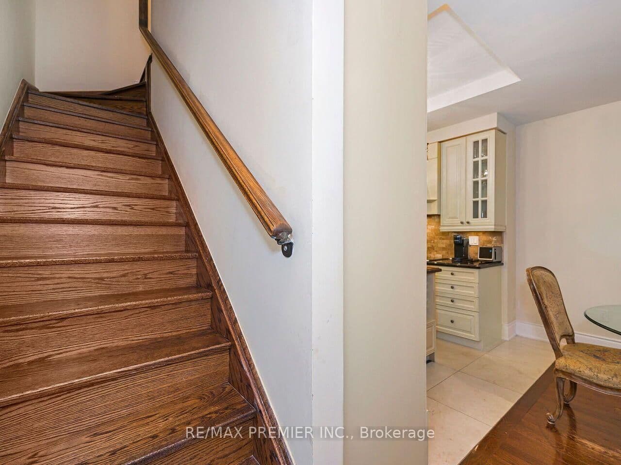 30 Hargrave Lane, Unit 14 thumbnail 17