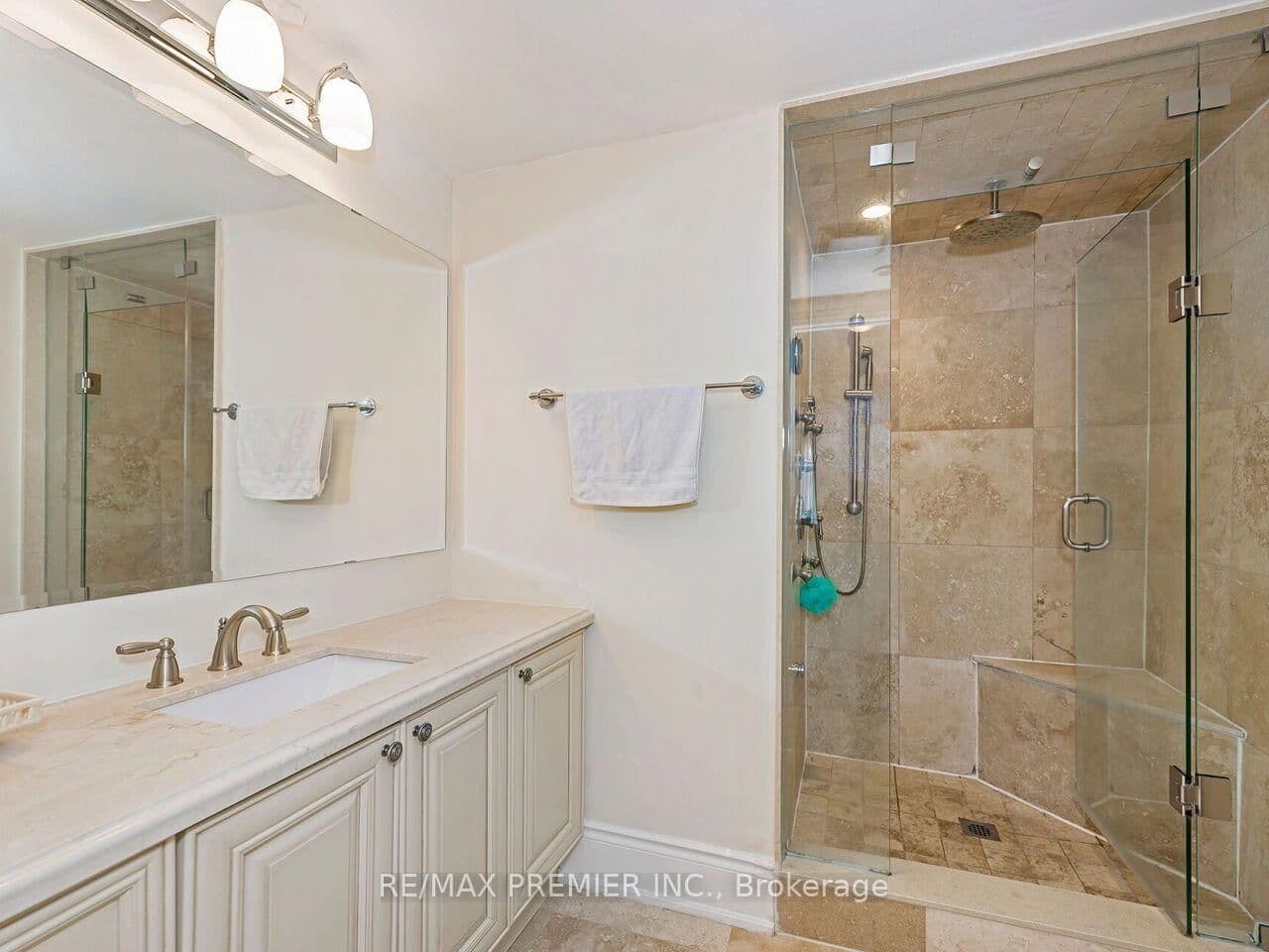 30 Hargrave Lane, Unit 14 thumbnail 20