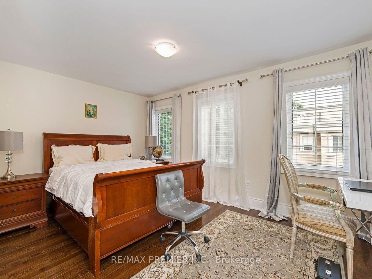 30 Hargrave Lane, Unit 14 thumbnail 27