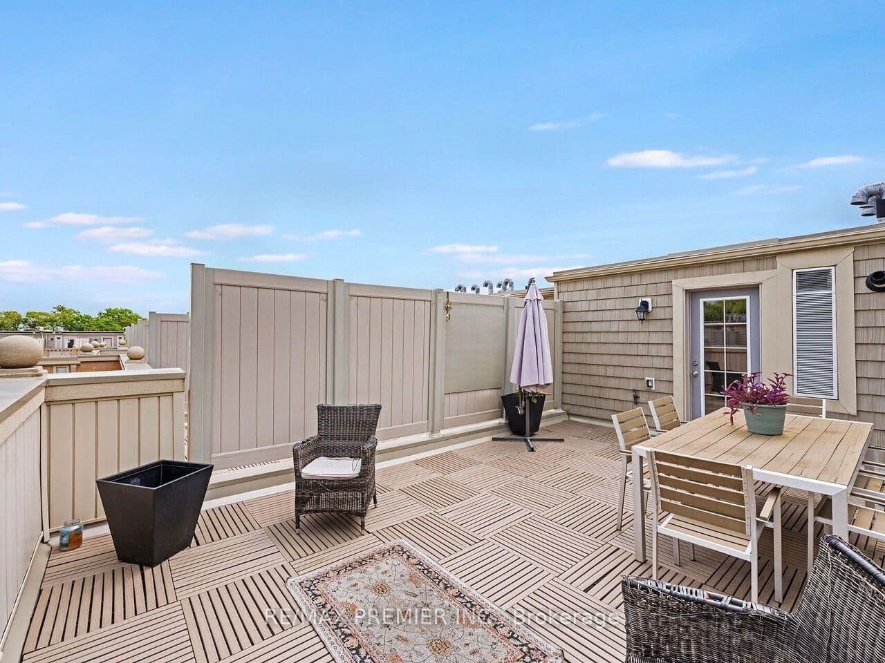 30 Hargrave Lane, Unit 14 thumbnail 37