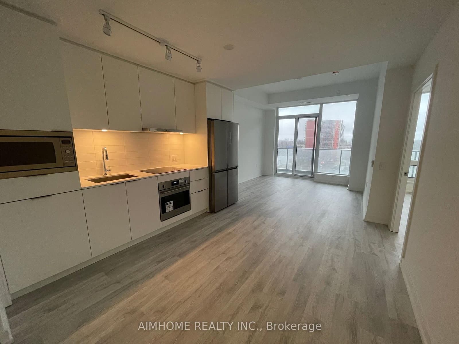 7 Golden Lion Heights, Unit N629 thumbnail 3