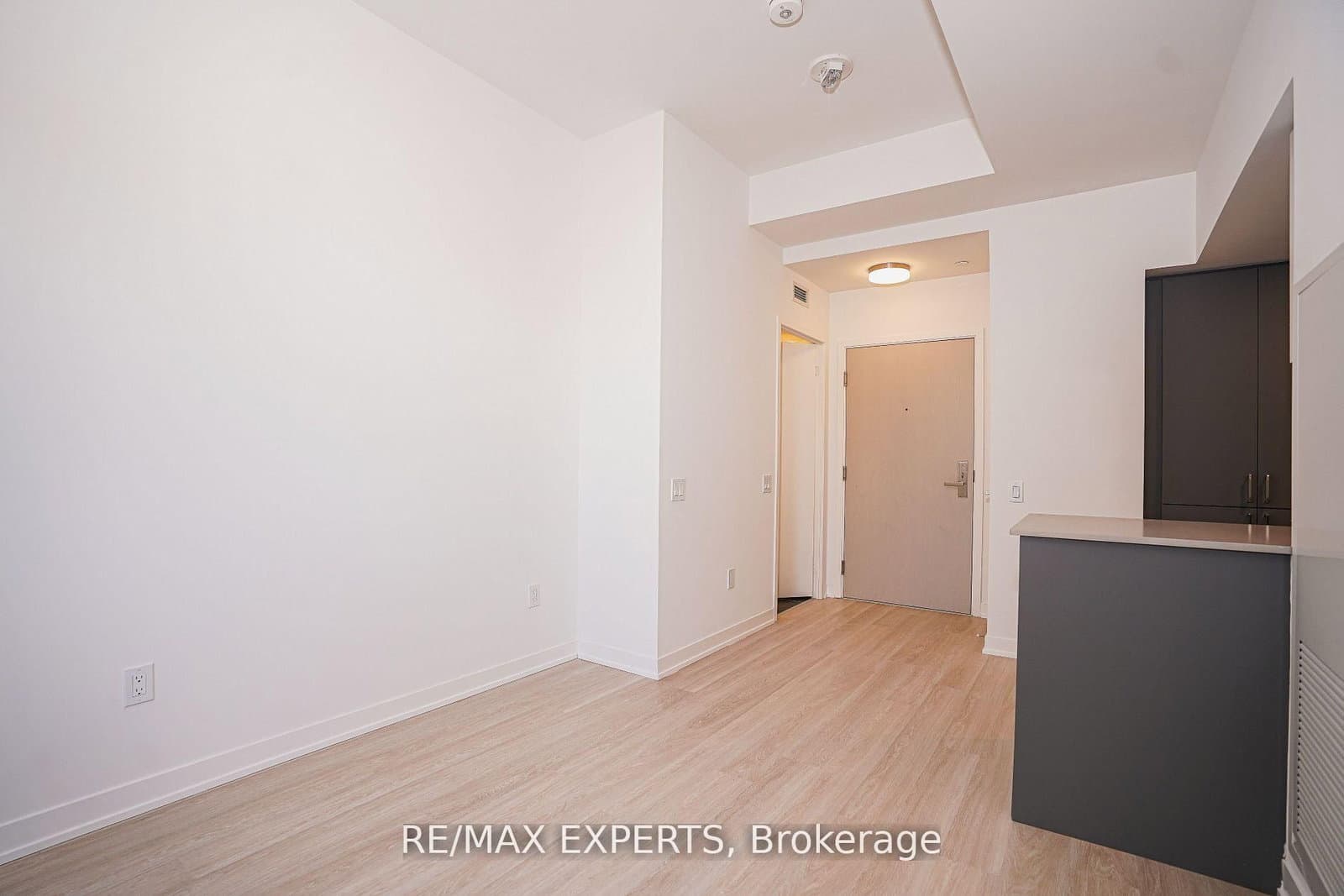 500 Wilson Avenue, Unit 532 thumbnail 4