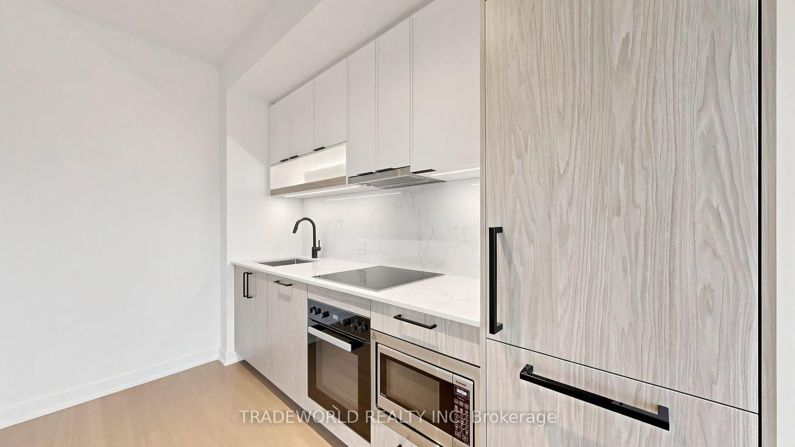 91 Montclair Avenue, Unit 707 thumbnail 11