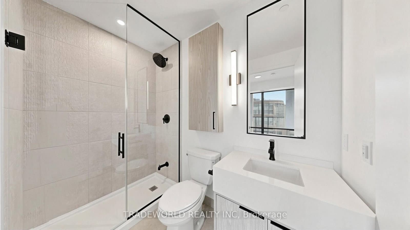 91 Montclair Avenue, Unit 707 thumbnail 20