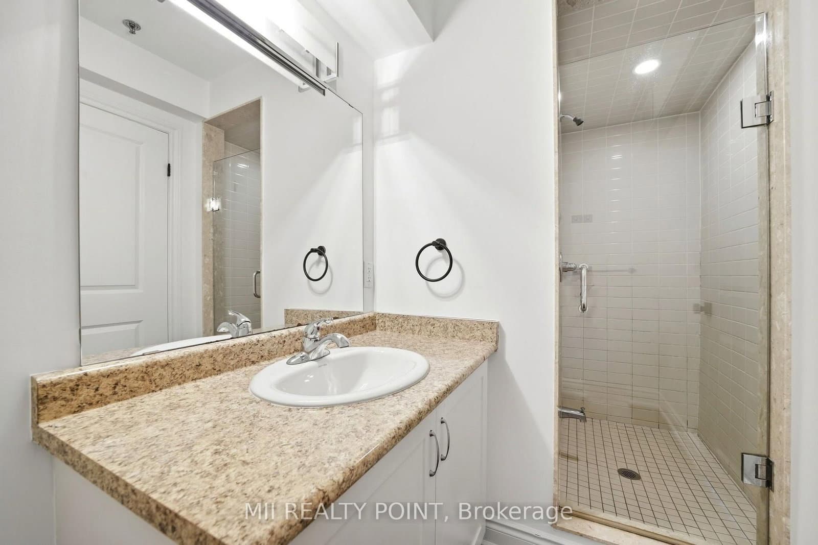 2 Maxwell Street, Unit 201 thumbnail 25