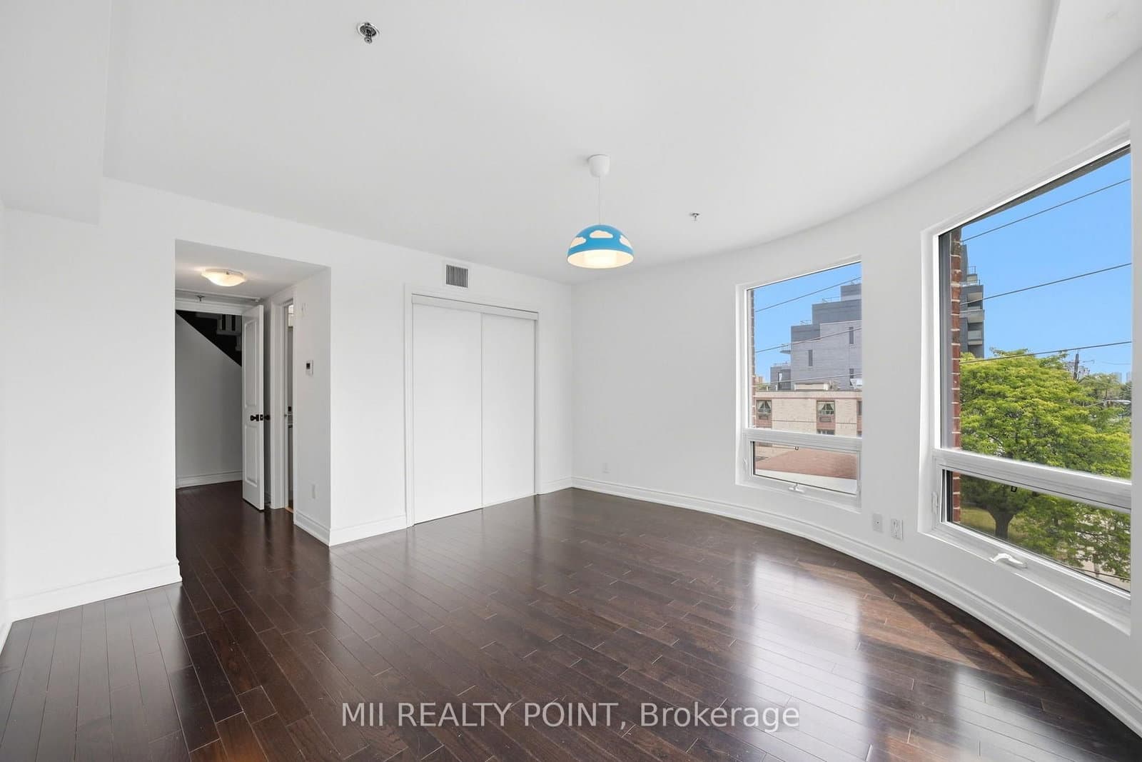 2 Maxwell Street, Unit 201 thumbnail 30