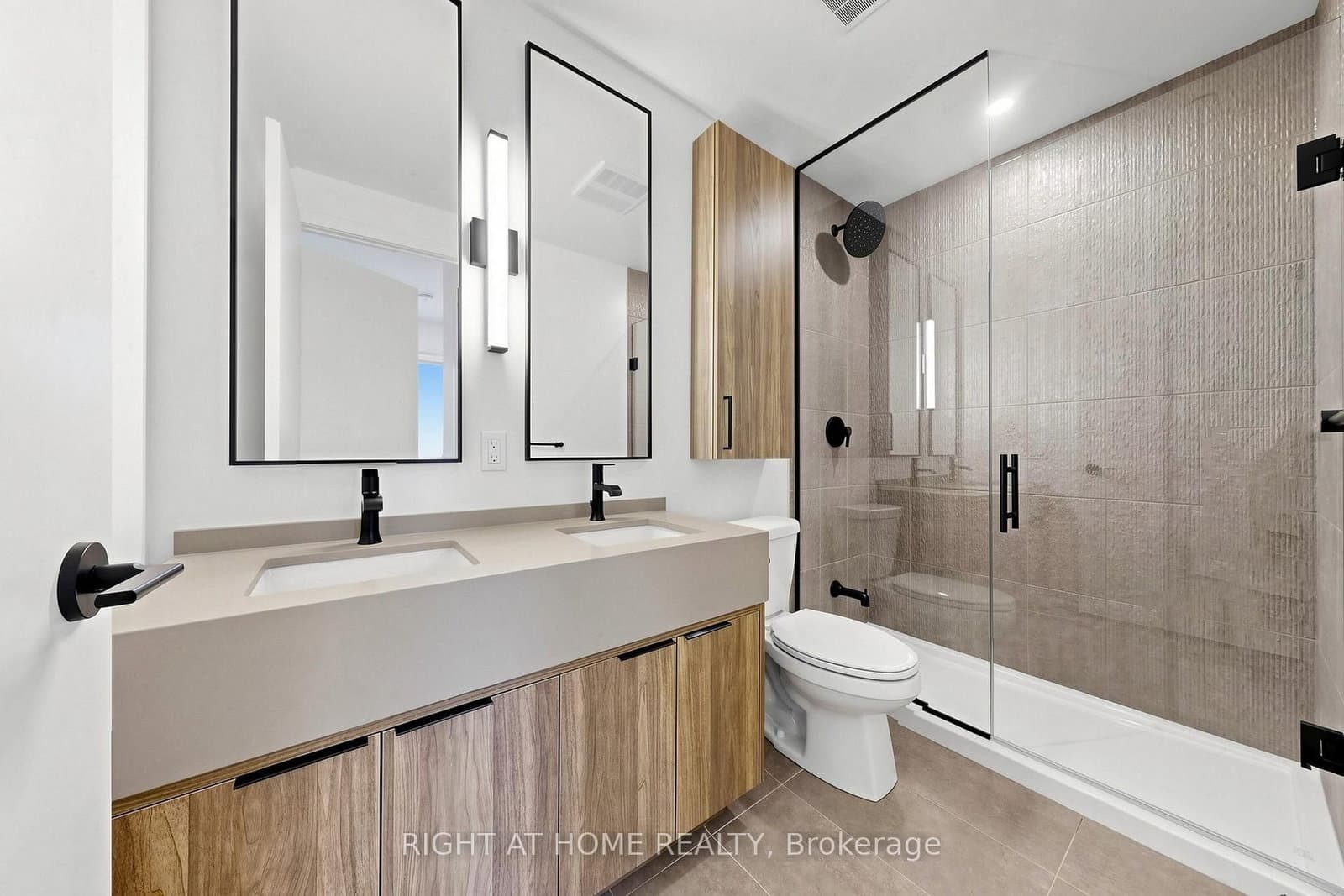 91 Montclair Avenue, Unit 521 thumbnail 22