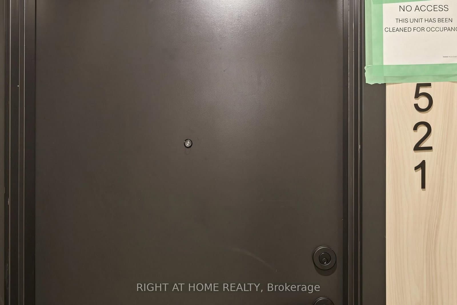 91 Montclair Avenue, Unit 521 thumbnail 4