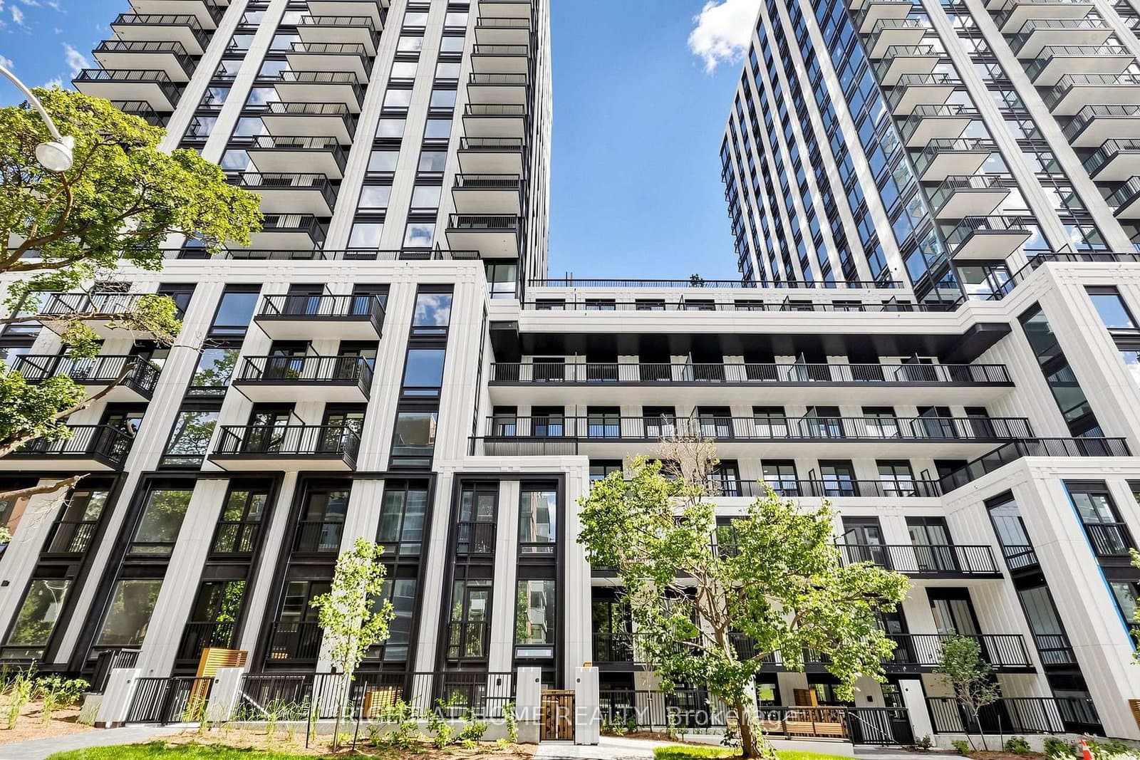 91 Montclair Avenue, Unit 536 thumbnail 2