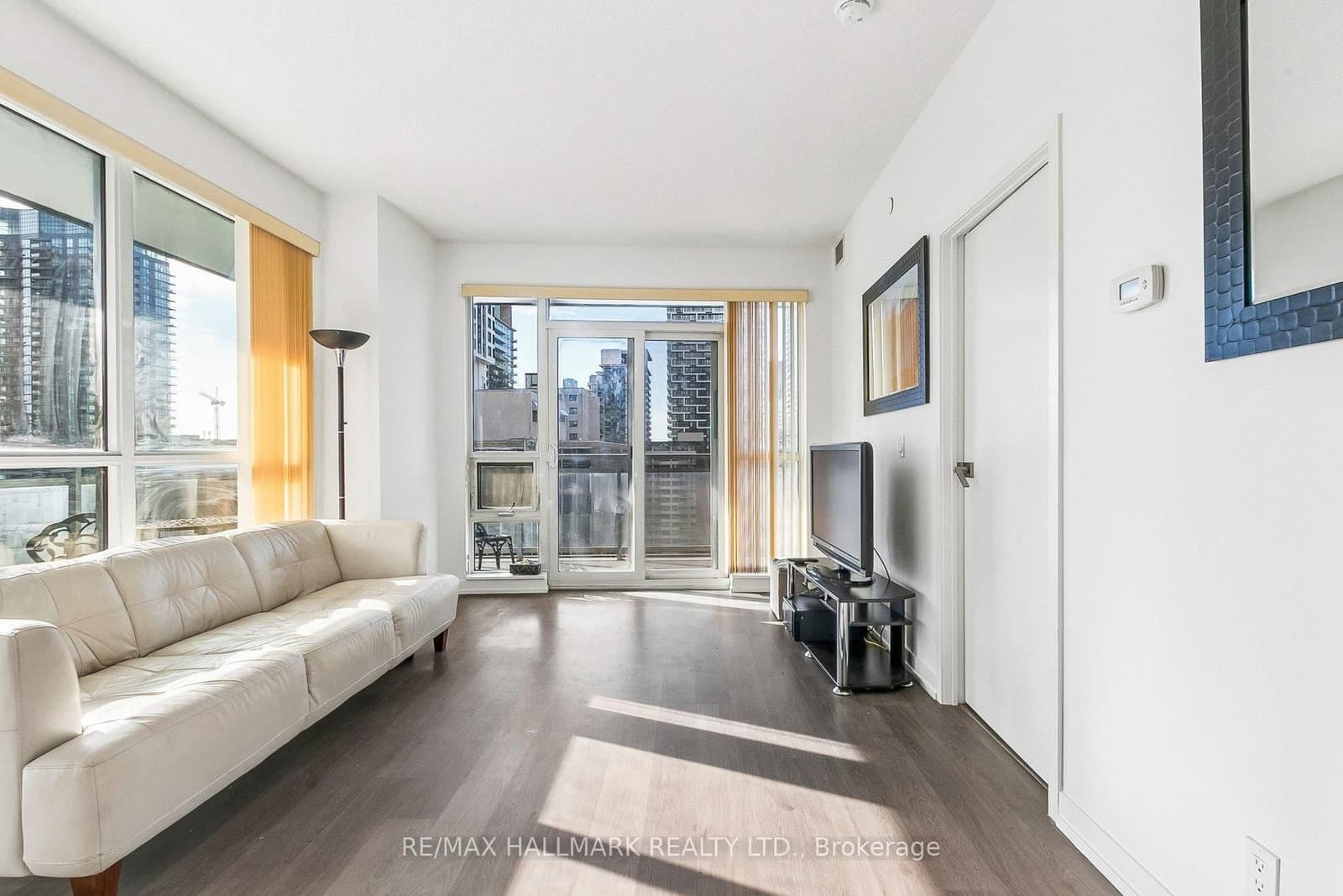 98 Lillian Street, Unit 1212 thumbnail 12