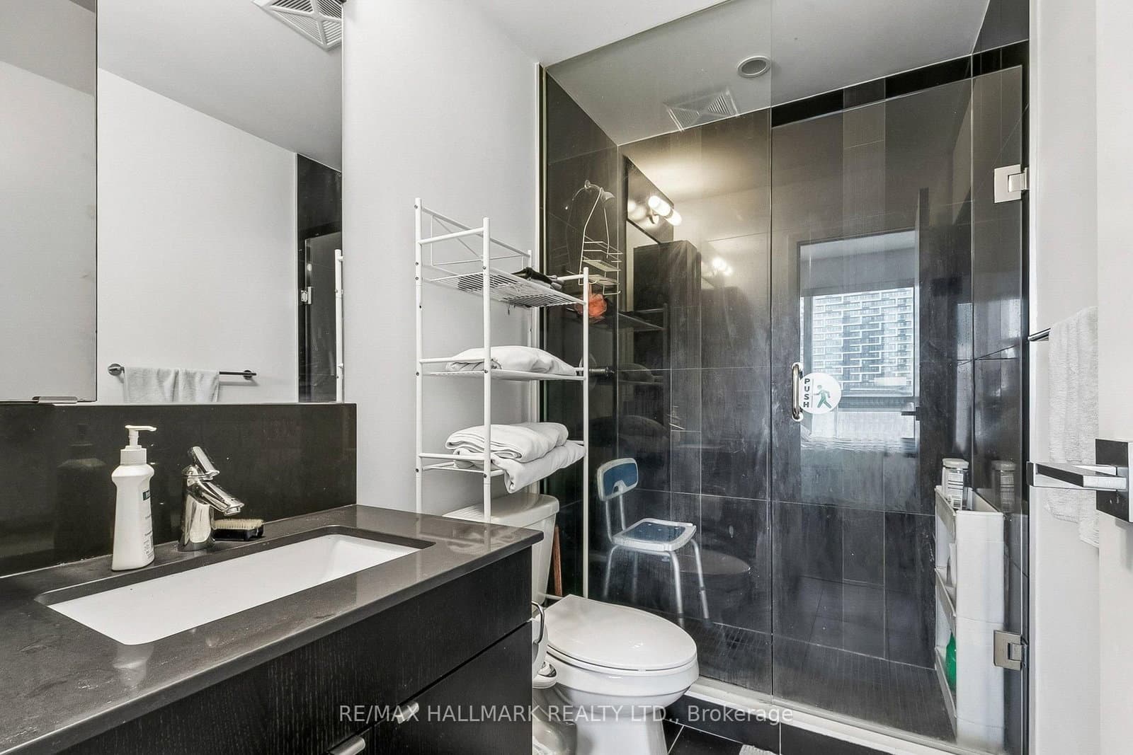 98 Lillian Street, Unit 1212 thumbnail 23
