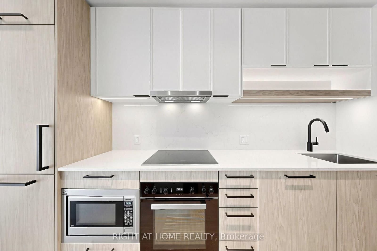 91 Montclair Avenue, Unit 832 thumbnail 12
