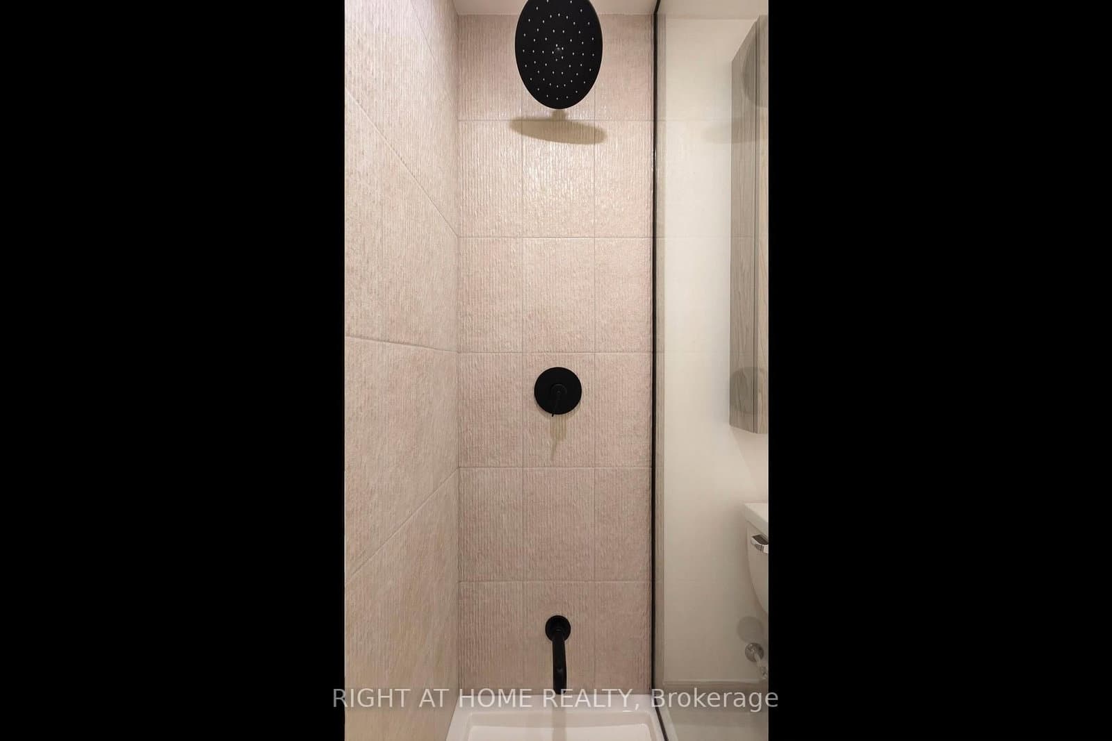 91 Montclair Avenue, Unit 832 thumbnail 30