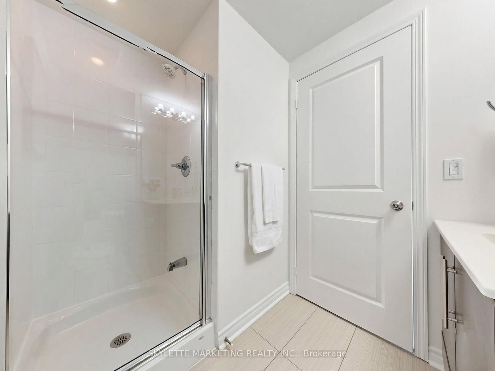 2885 Bayview Avenue, Unit 1029 thumbnail 25