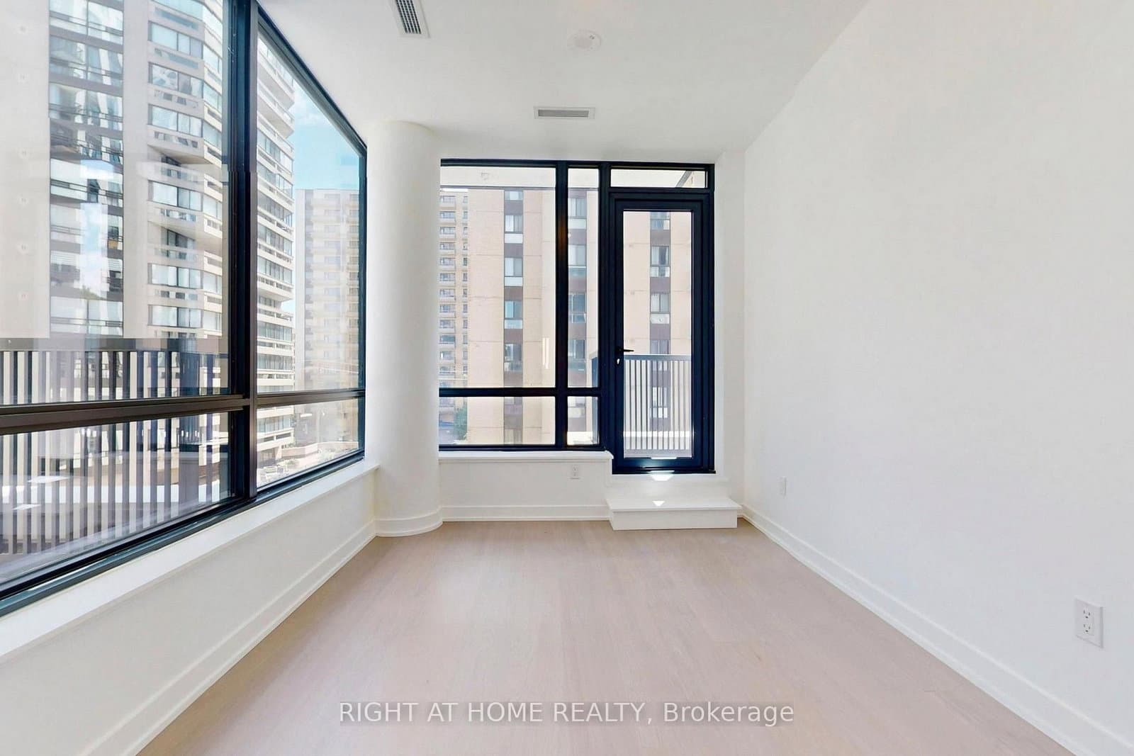 91 Montclair Avenue, Unit 837 thumbnail 18
