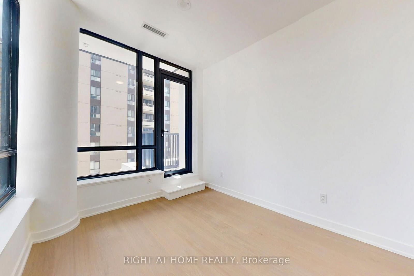 91 Montclair Avenue, Unit 837 thumbnail 20