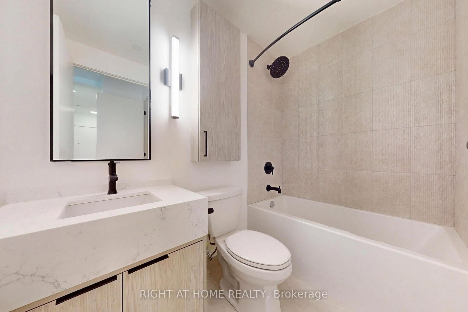 91 Montclair Avenue, Unit 837 thumbnail 32