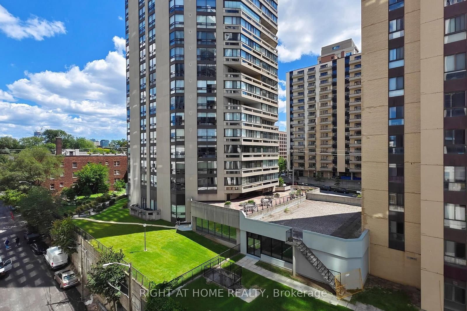 91 Montclair Avenue, Unit 837 thumbnail 40