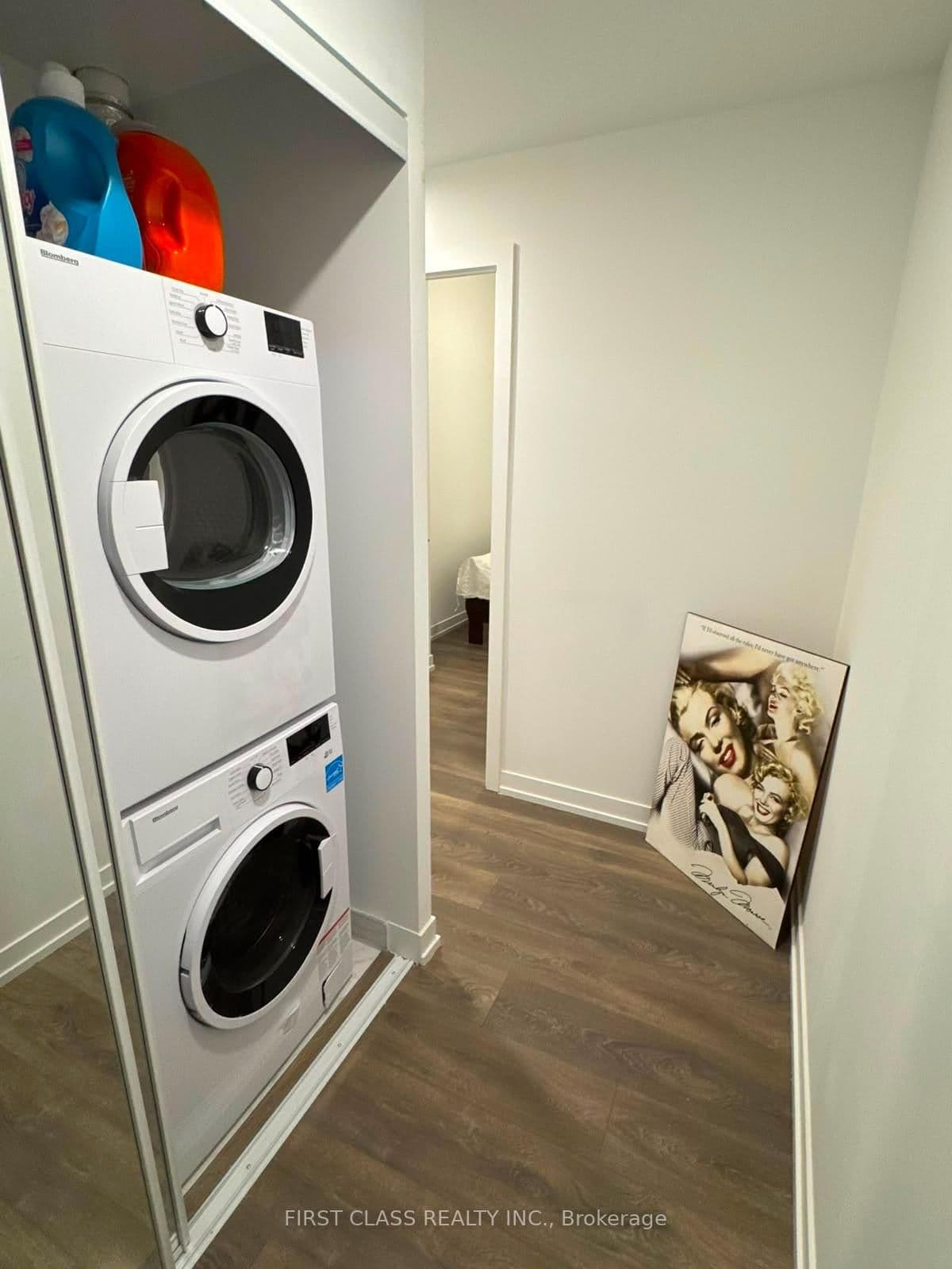 82 Dalhousie Street, Unit 2517 thumbnail 6