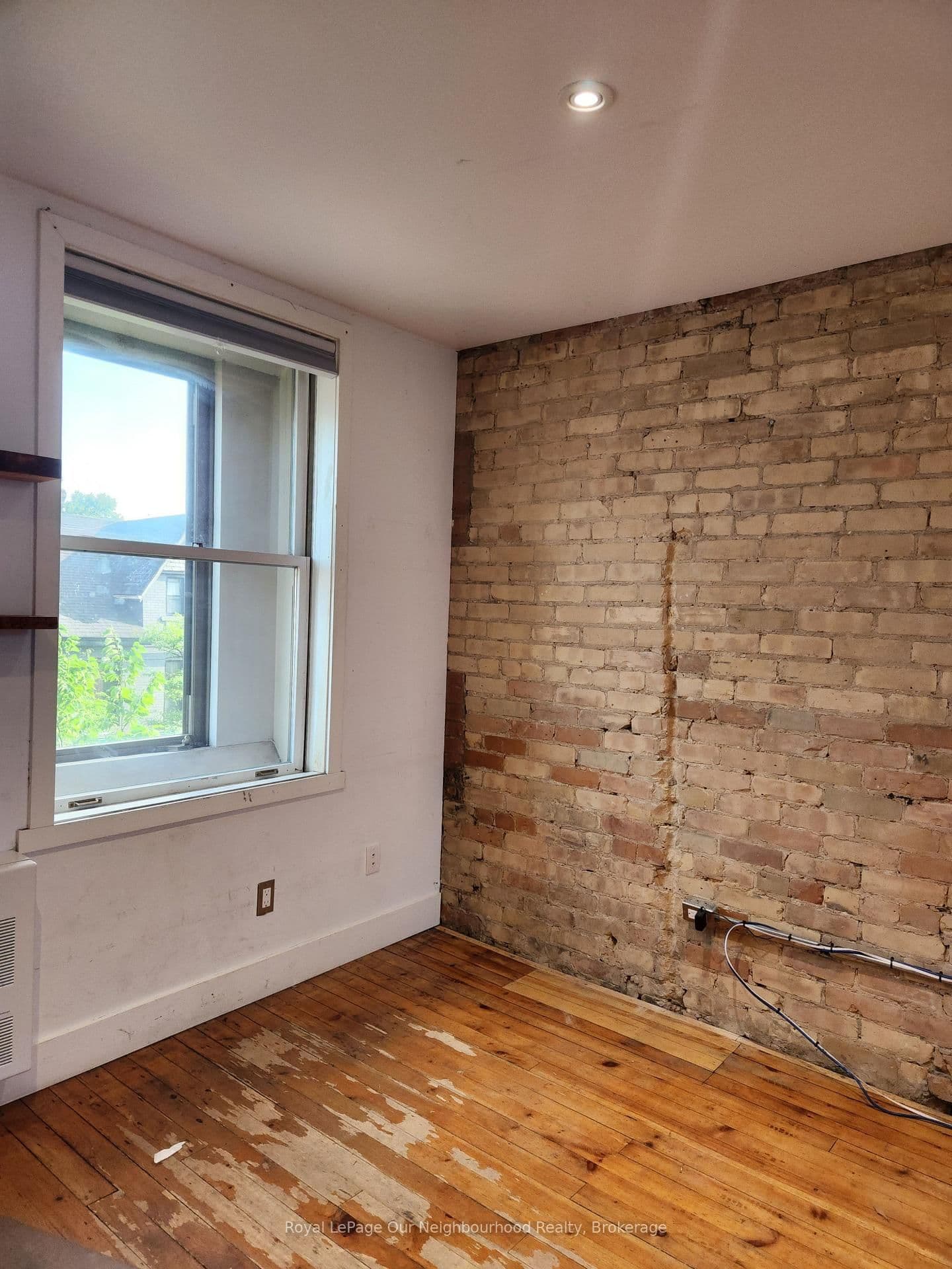 412 Bloor Street W, Unit 301 - Image 1