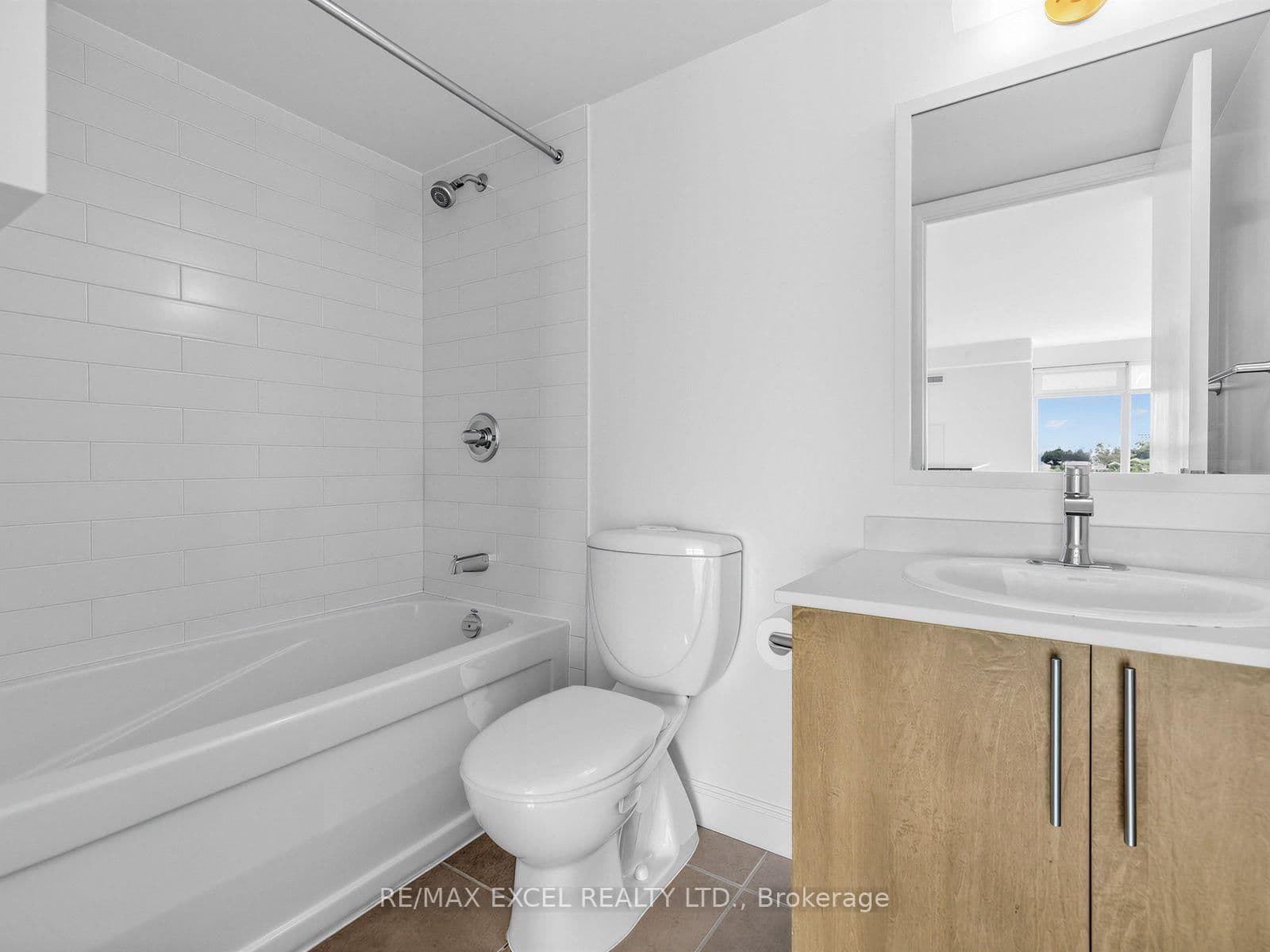 2191 Yonge Street, Unit 1805 thumbnail 23