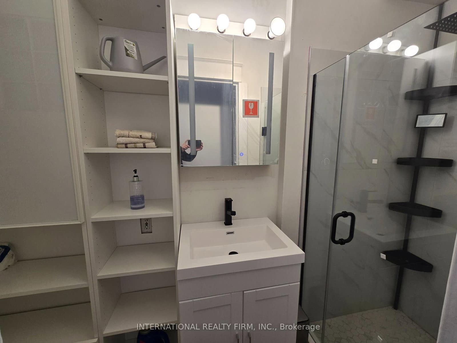 261 Soudan Avenue, Unit Main thumbnail 13