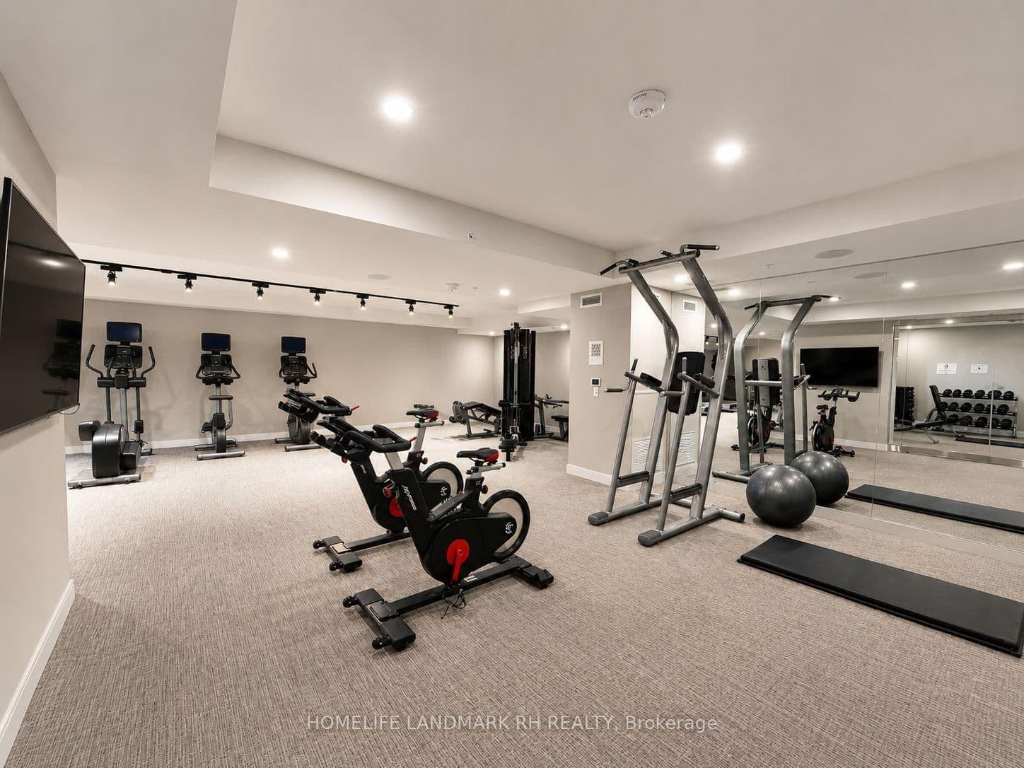 28 Wellesley Street E, Unit 1004 thumbnail 22