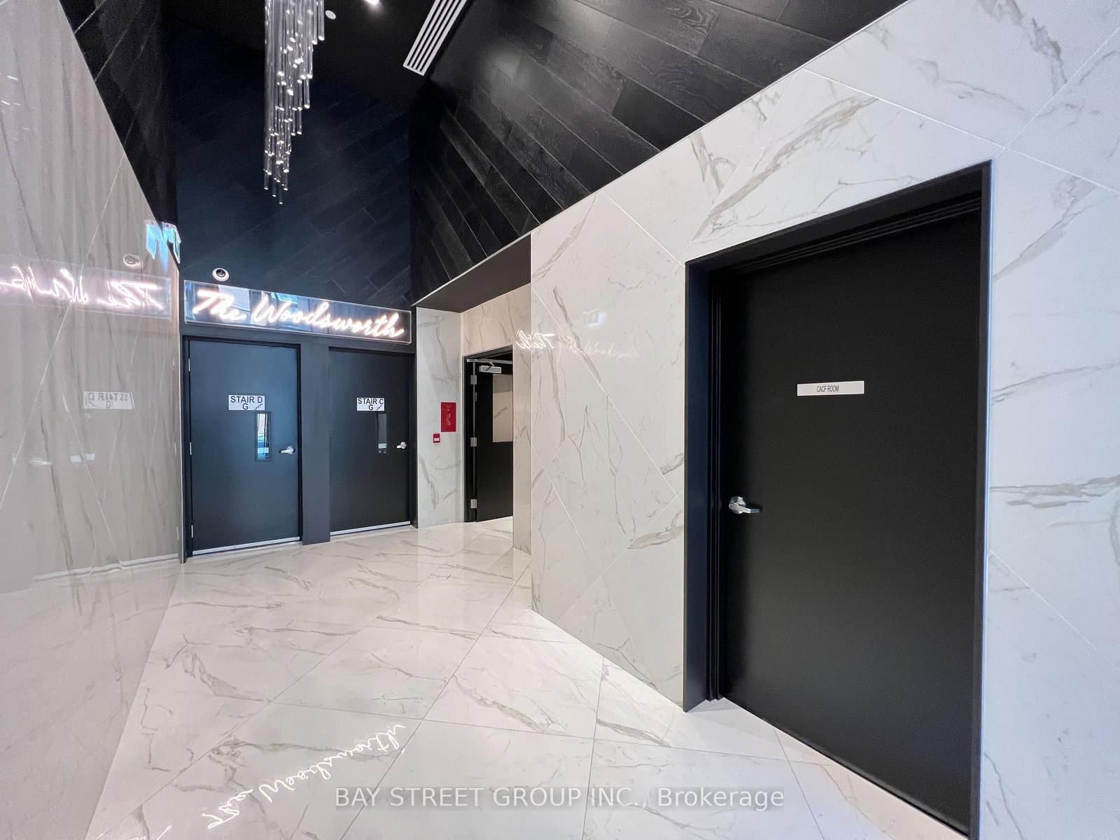 458 Richmond Street W, Unit 1504 thumbnail 3