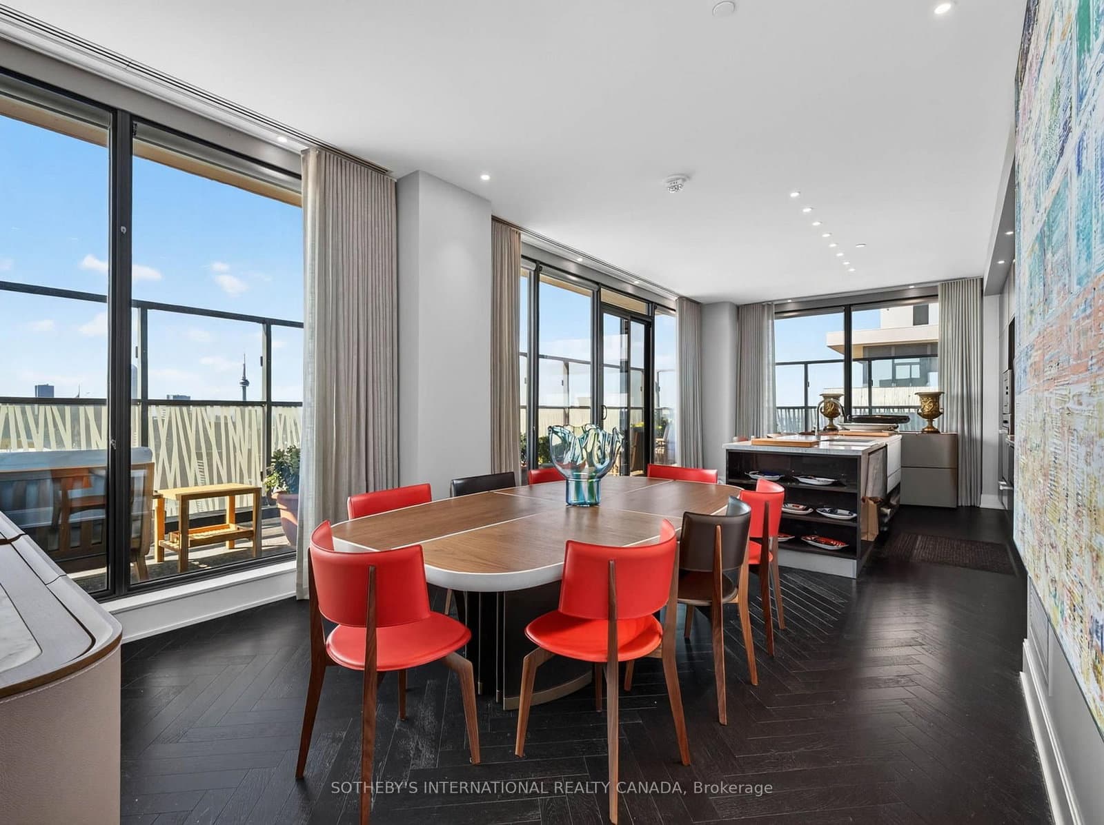 50 Charles Street E, Unit 5501 thumbnail 17