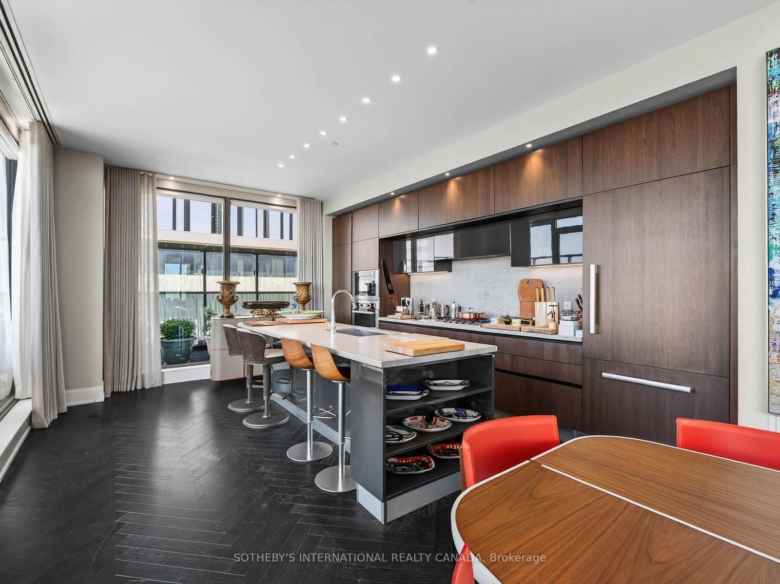 50 Charles Street E, Unit 5501 thumbnail 19