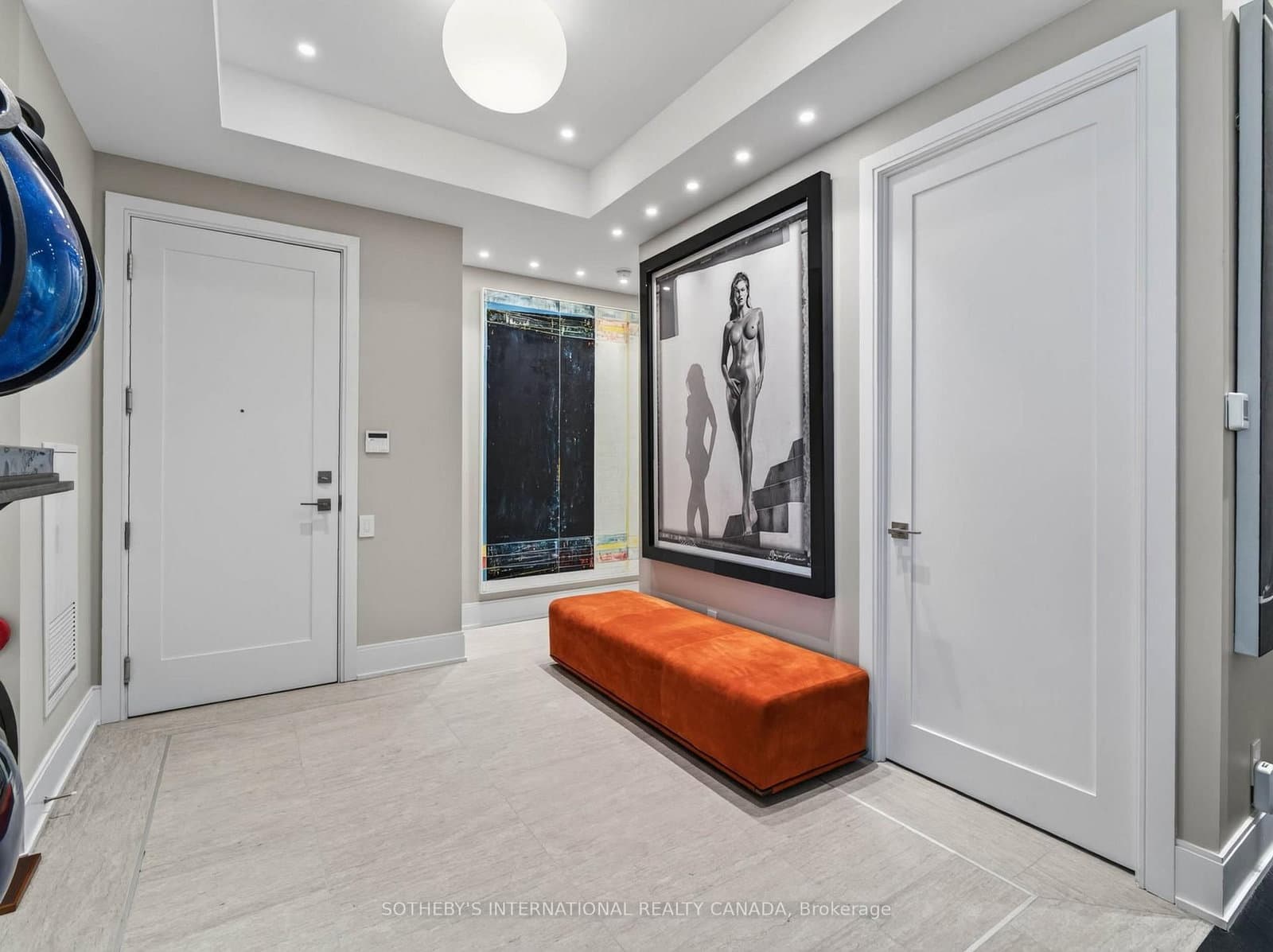 50 Charles Street E, Unit 5501 thumbnail 2