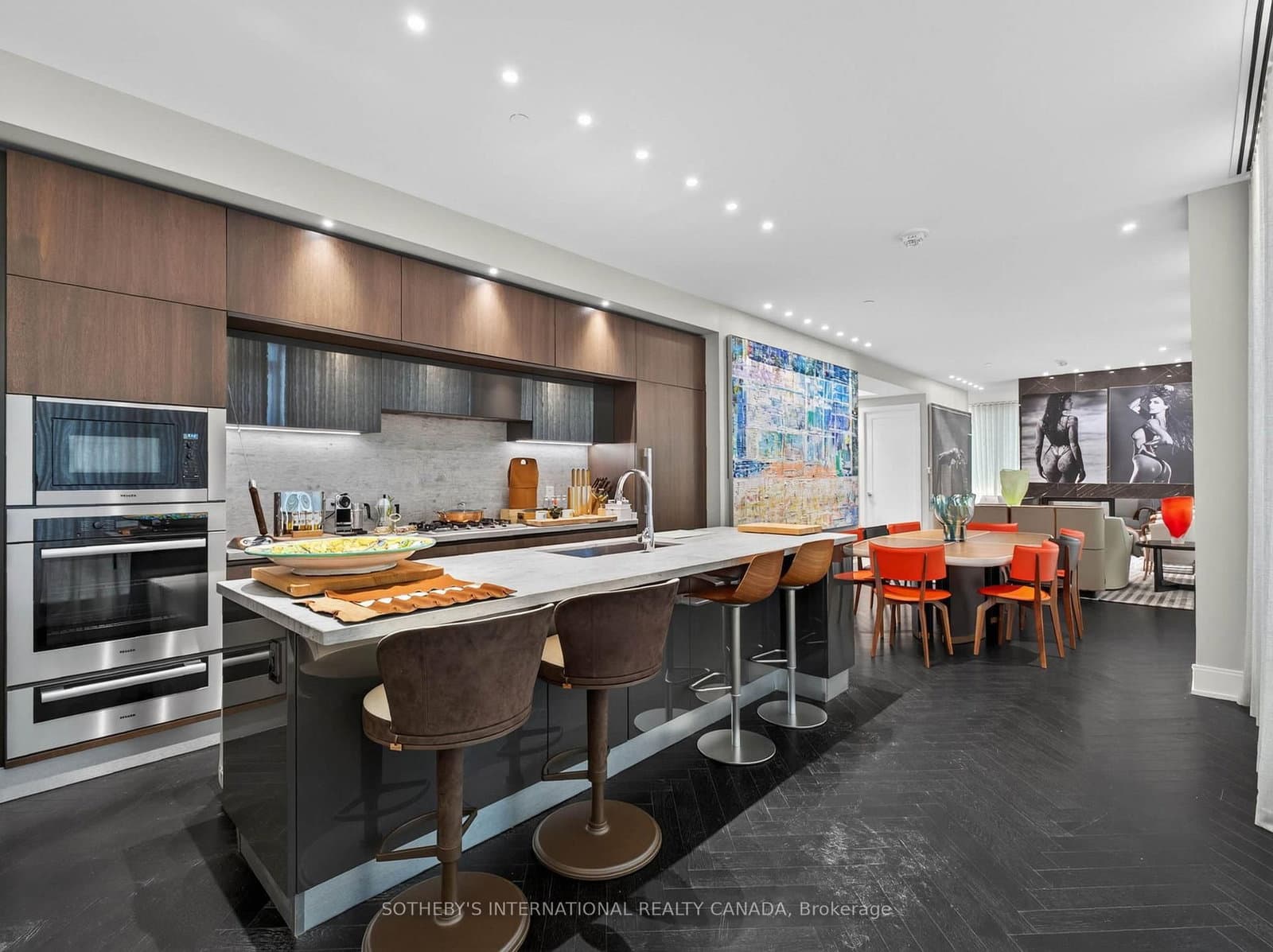 50 Charles Street E, Unit 5501 thumbnail 22