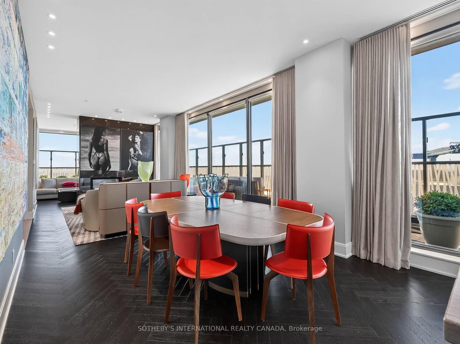 50 Charles Street E, Unit 5501 thumbnail 24