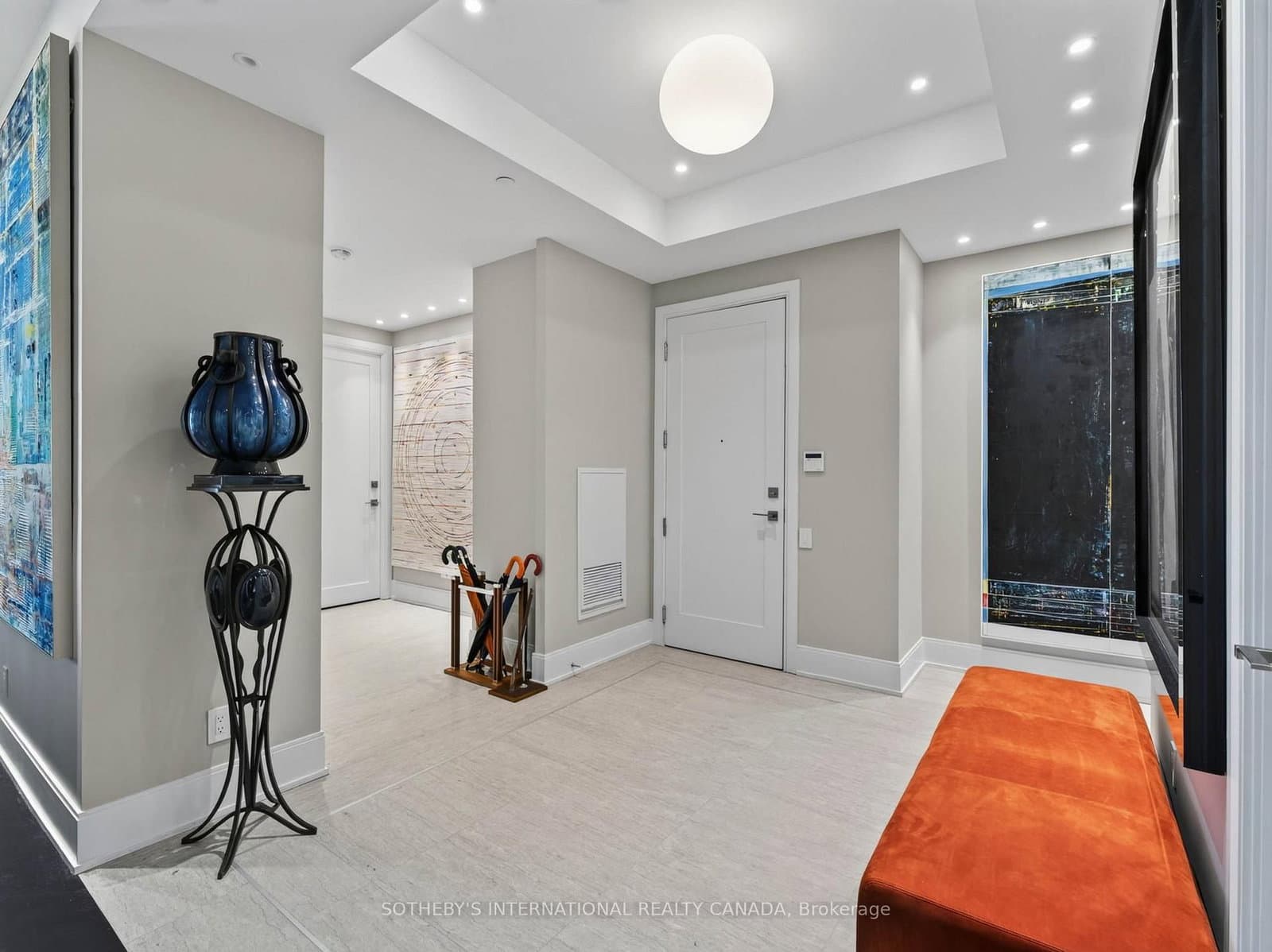 50 Charles Street E, Unit 5501 thumbnail 3