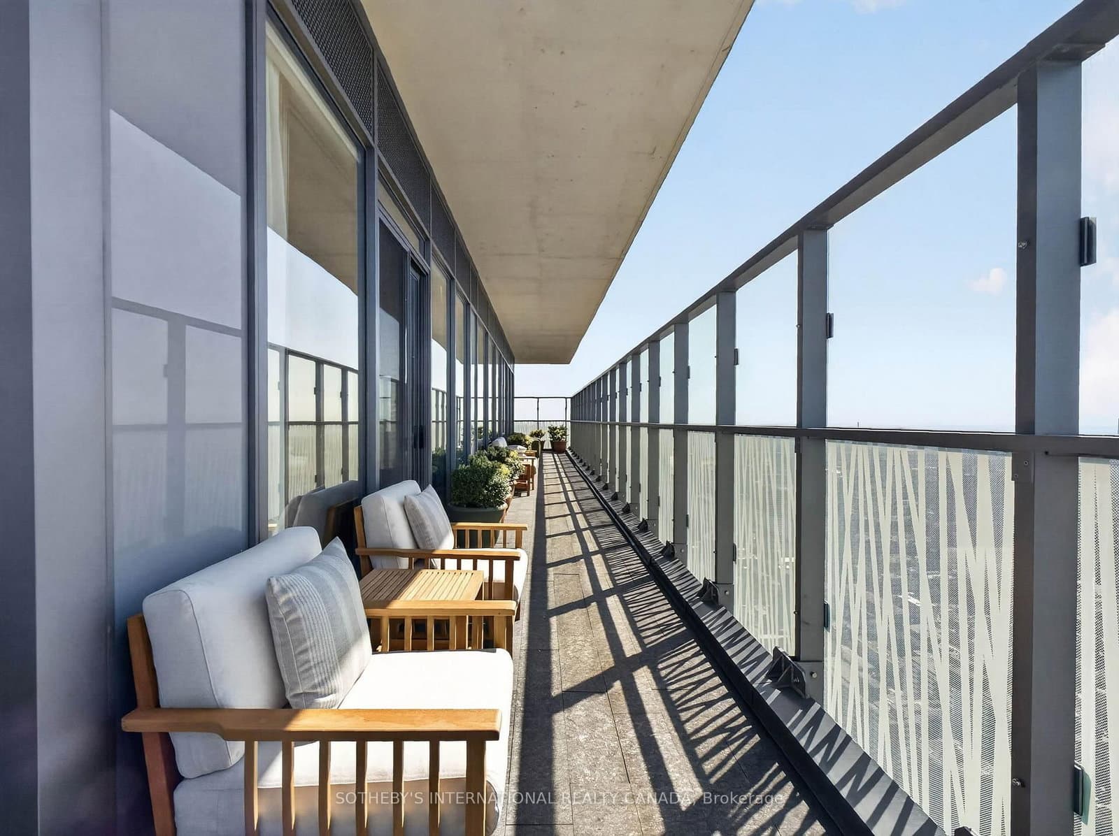 50 Charles Street E, Unit 5501 thumbnail 37