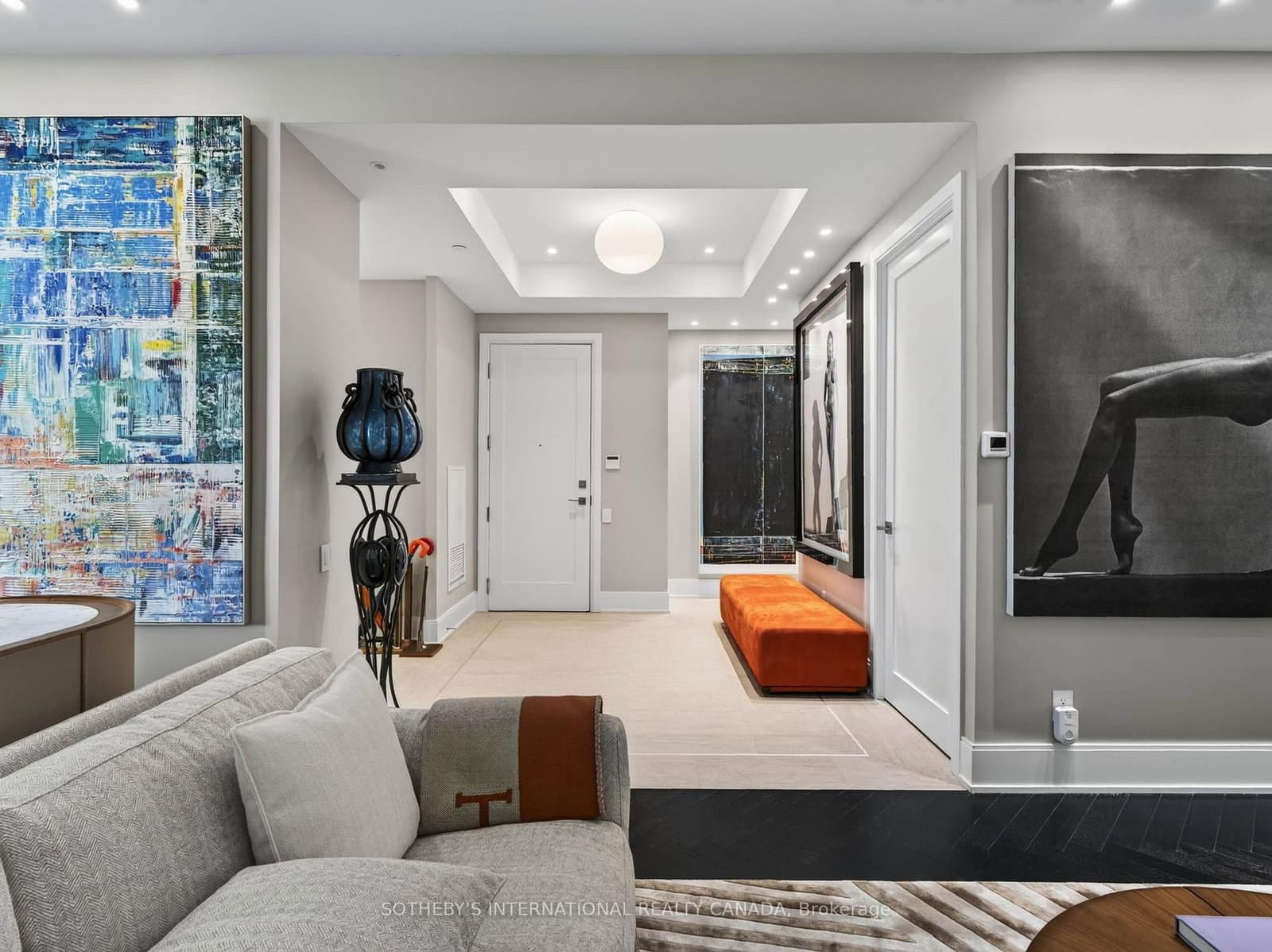 50 Charles Street E, Unit 5501 thumbnail 4