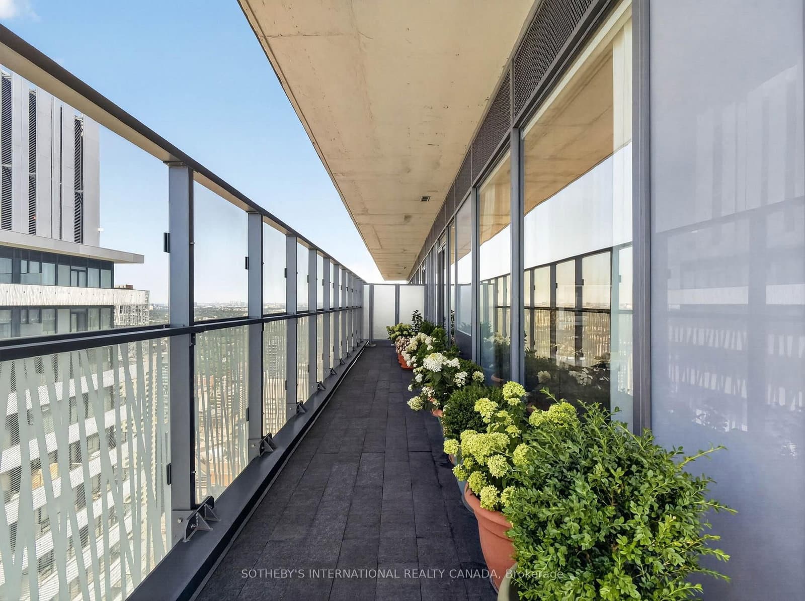 50 Charles Street E, Unit 5501 thumbnail 40