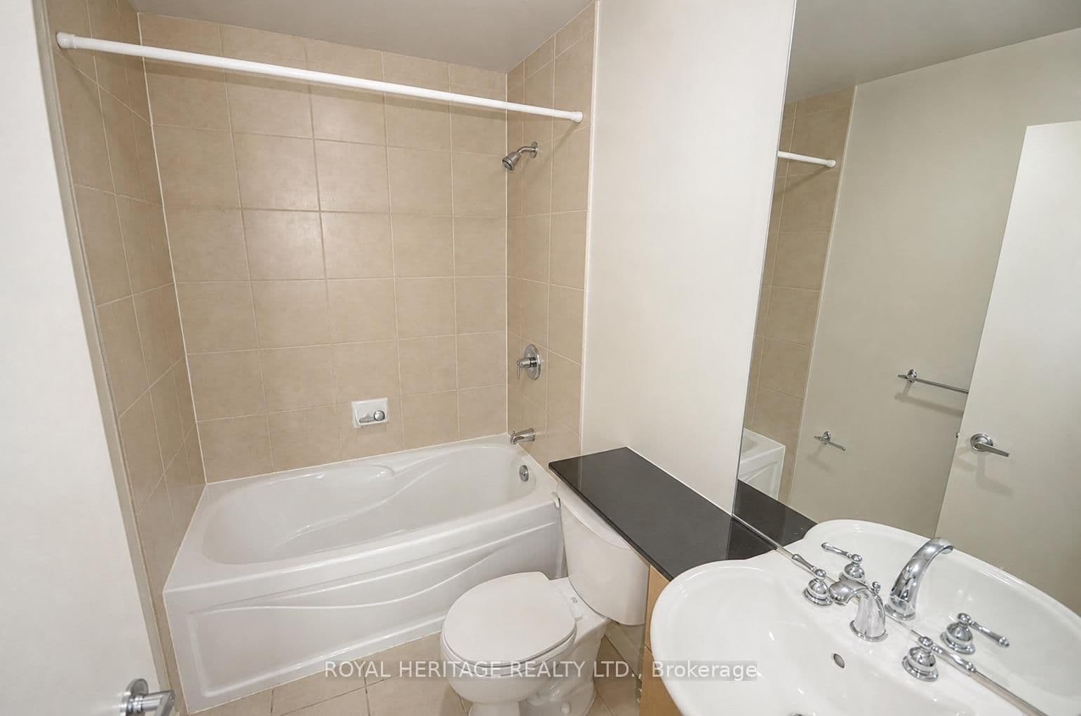 373 Front Street W, Unit 102 thumbnail 3
