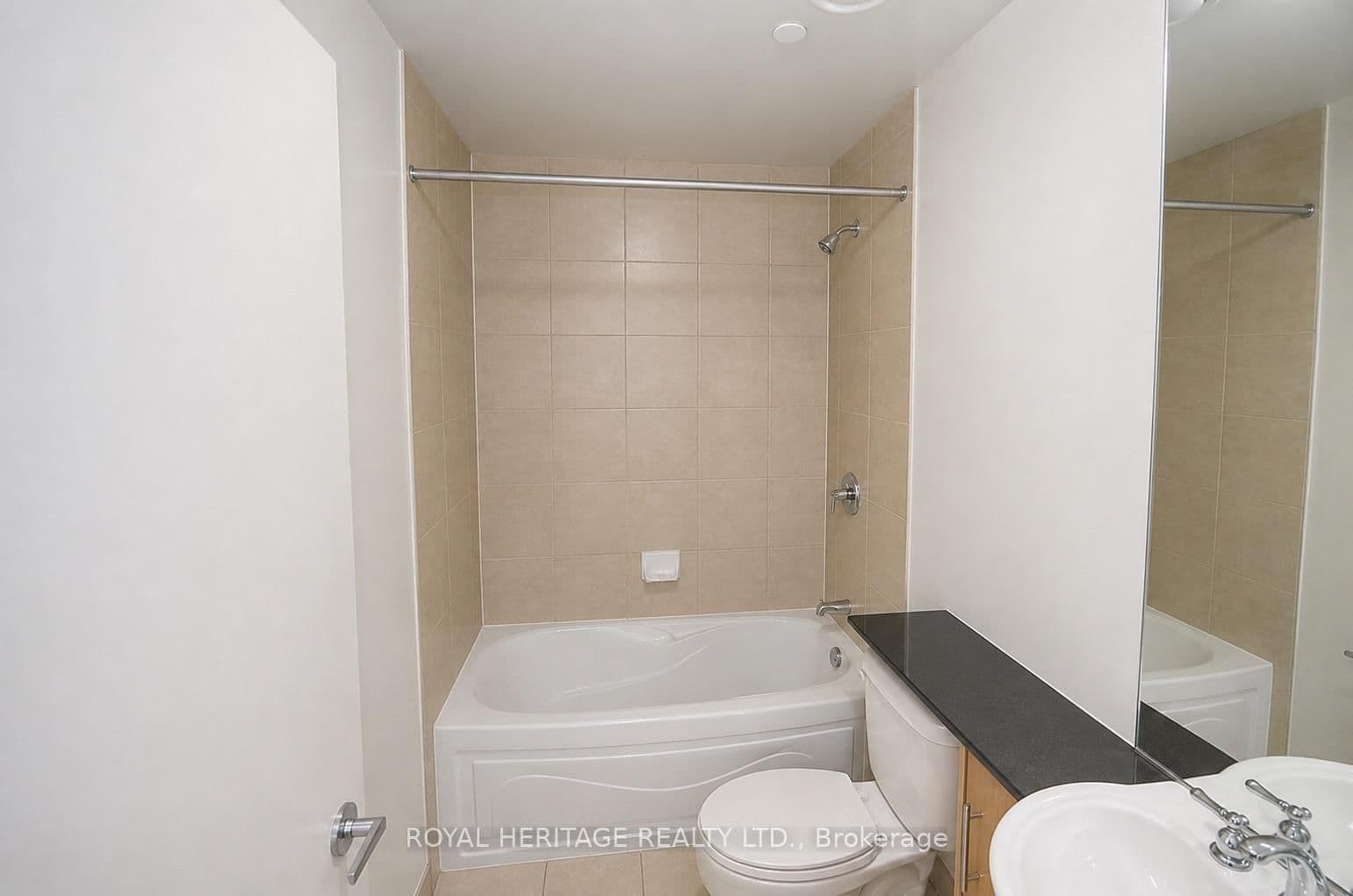 373 Front Street W, Unit 102 thumbnail 5