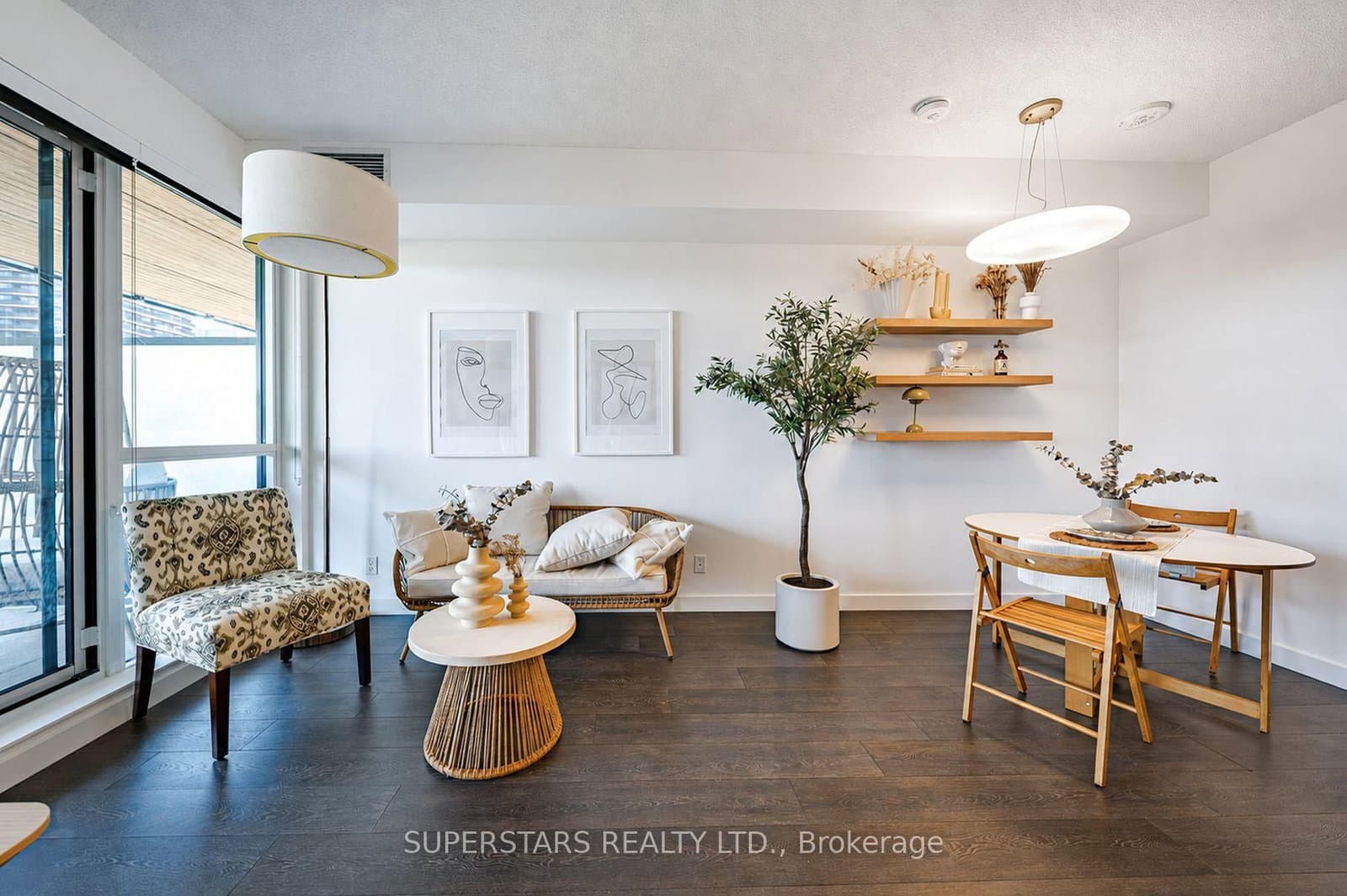 27 McMahon Drive, Unit 810 thumbnail 7
