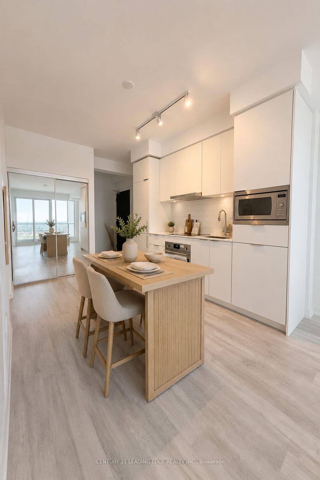 8 Olympic Garden Drive, Unit S2509 thumbnail 3