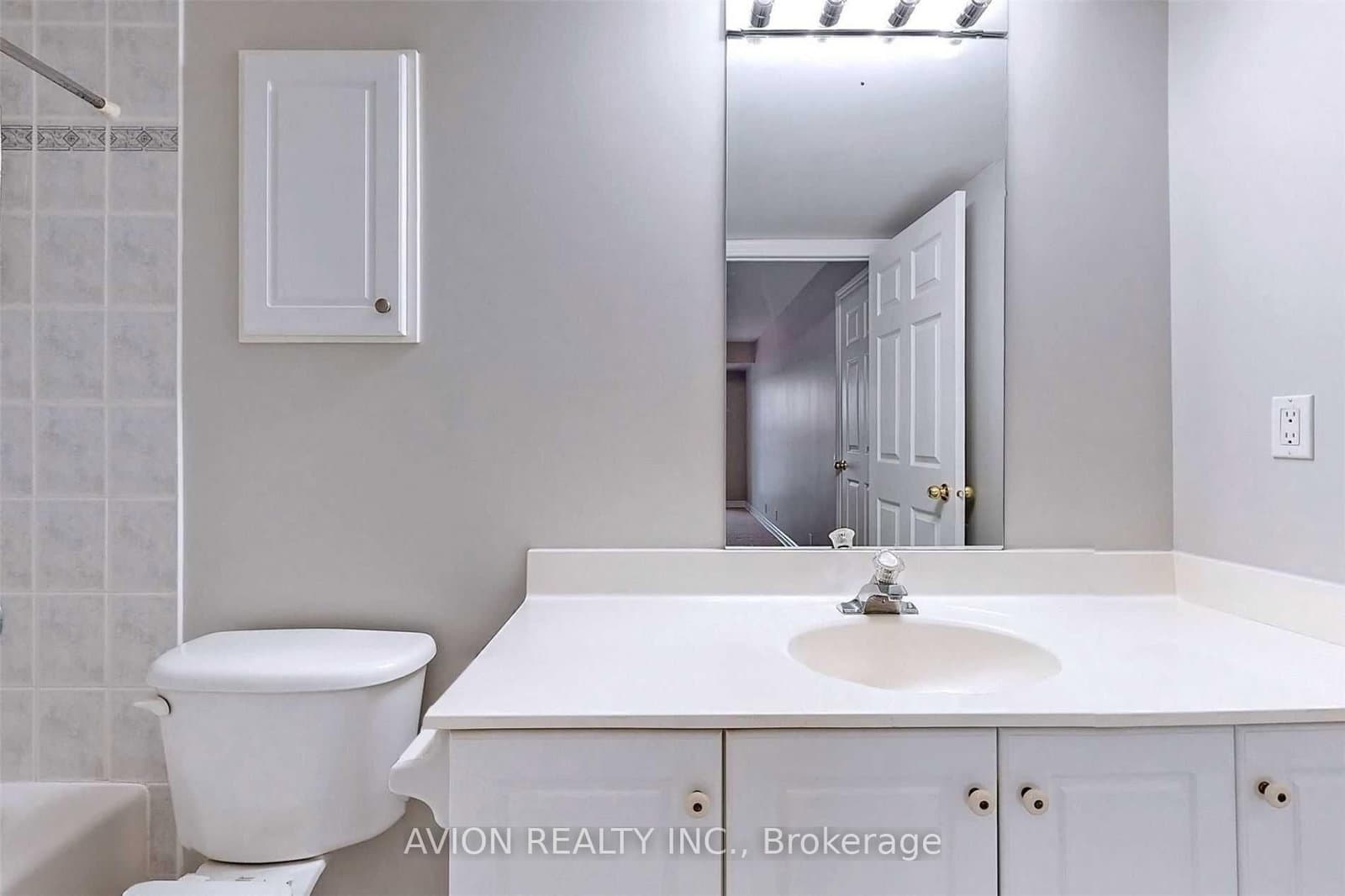 1720 Eglinton Avenue E, Unit 320 thumbnail 27