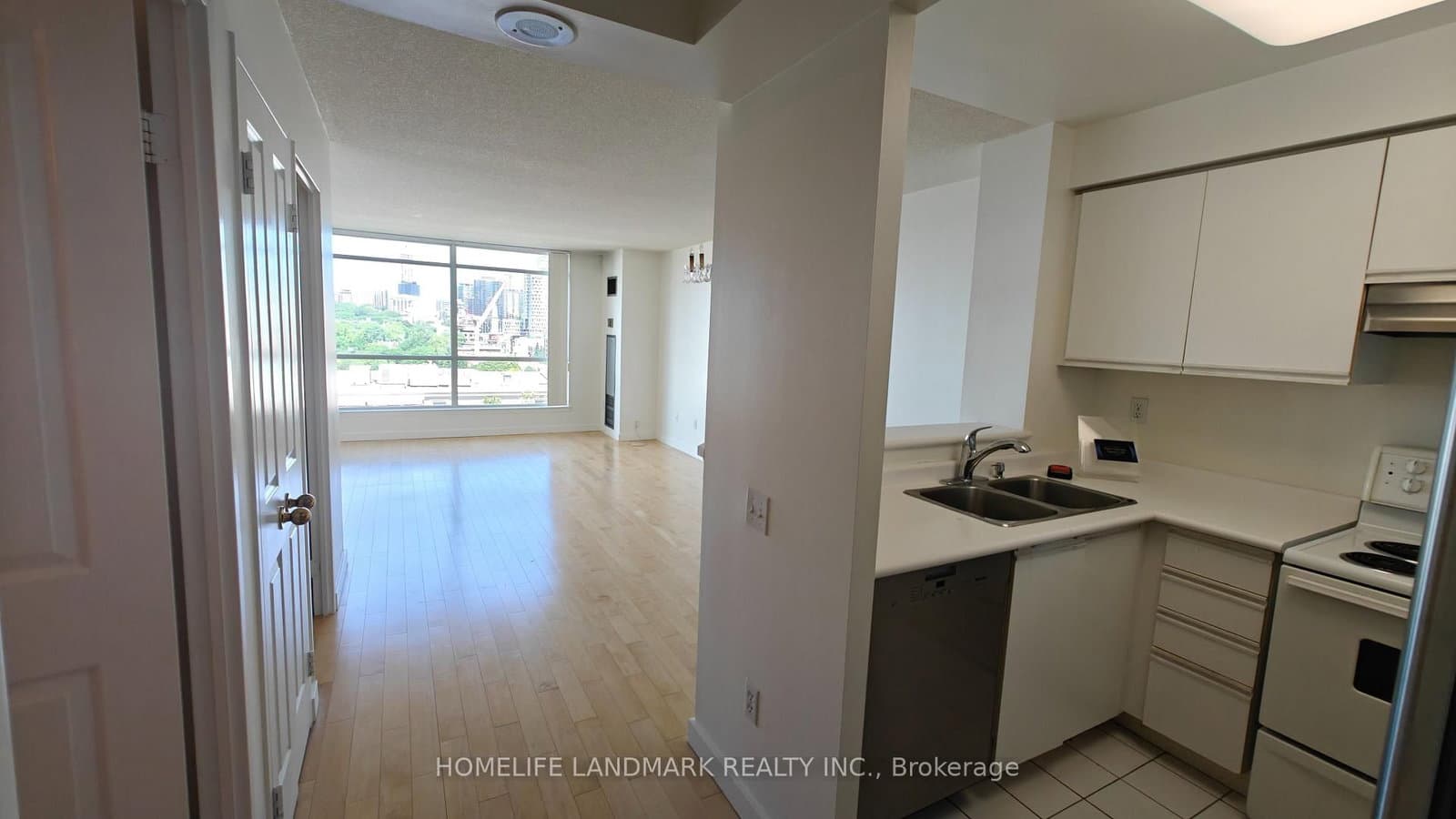 942 Yonge Street, Unit 1116 thumbnail 12